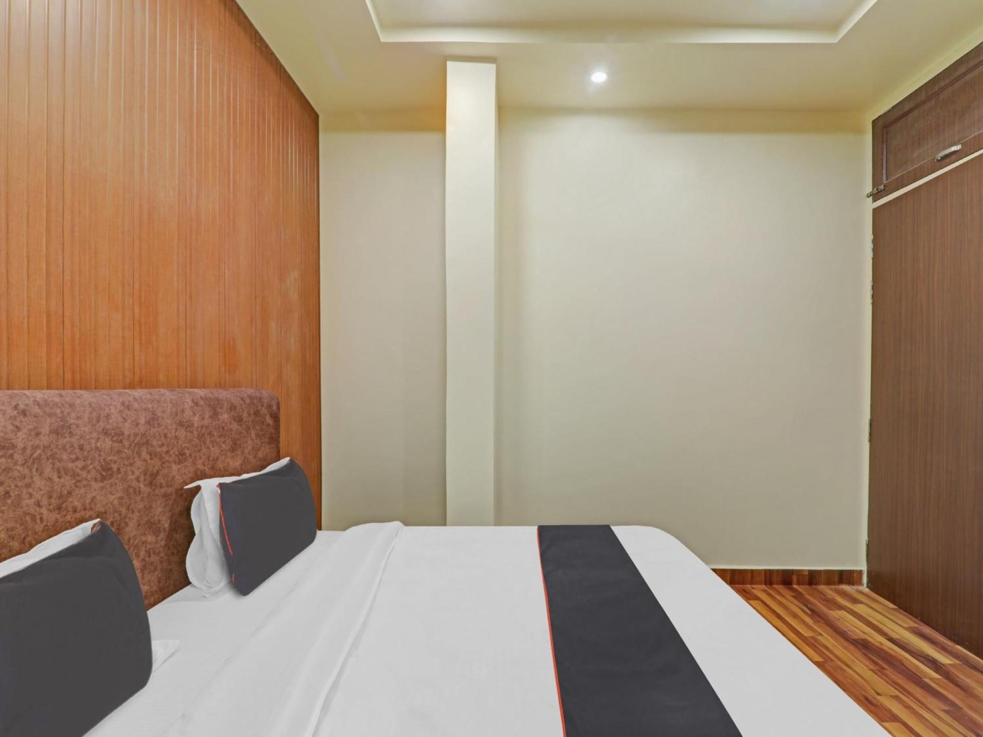 Hotel O The Ashiyana Inn Лакнау Екстериор снимка